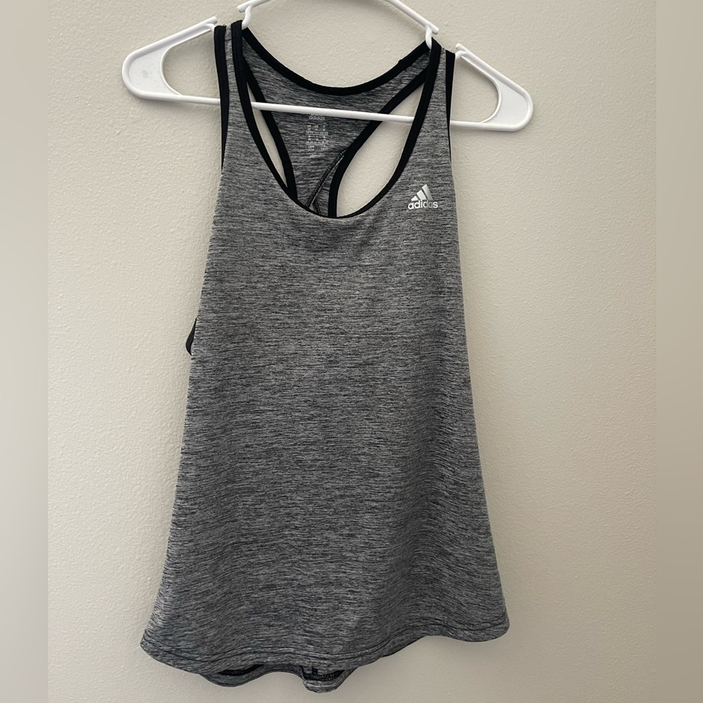 workout tank
